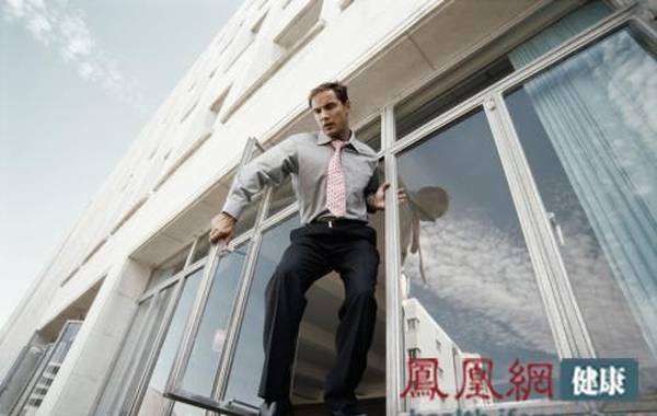最易猝死的5类人。1、心脾两虚型诱因：神不守舍，思虑重重，伤及心脾，出现记忆减退，健忘难眠，食欲不振，突然发胖或变瘦。健康的心理，能使人不断地改造自己，以使自己悟出生活之道。