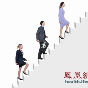 从走路姿势速度看寿命长短 走路慢易短命