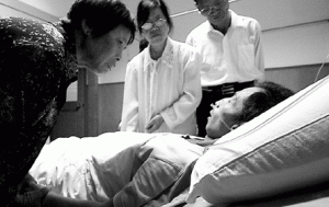 癌症：家属对患者隐瞒病情 既不科学也徒劳