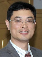 黄 建