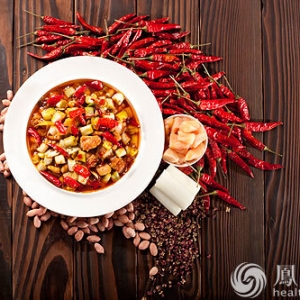 胃癌偏爱这8种食物千万别吃 你家餐桌上就有！