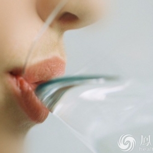 睡前做1件事有助快速入眠！16件小事带来健康神奇变化~