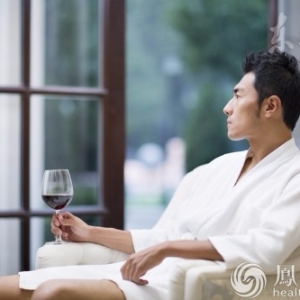 喝酒配这几样东西，就真是慢性自杀了