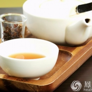 日常多喝白茶好处多 提神利尿还抗癌
