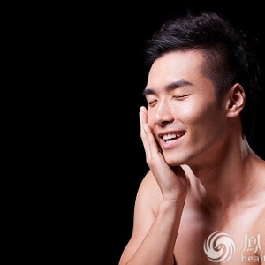 晚上手按这地方男人补肾壮阳