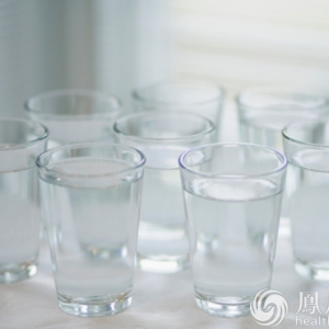 早上起床4种水一定不能喝