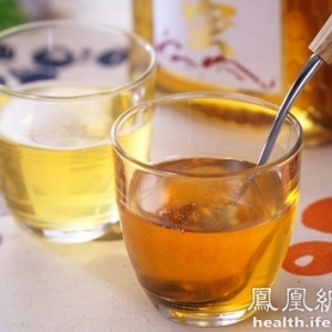 喝水方式不对会非常伤肾