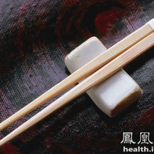 使用这样的筷子容易得肝癌