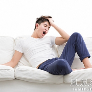 打哈欠会透露身体这些奥秘