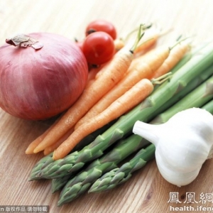 大蒜虽防癌 3类人千万不能吃