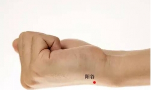 中医养生：手腕上藏着个“不老穴”