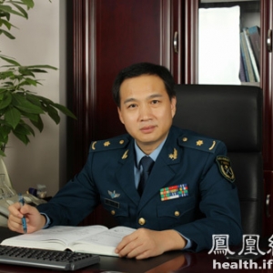 刮须习惯加剧皮肤松弛 男人秋冬更要注意润肤