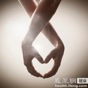 手脚冰凉易短命 这样让你暖起来