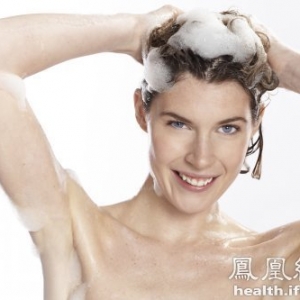 头发应该怎么洗 洗头发时的误区