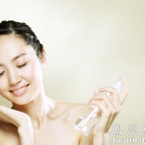 进入秋季，油性肌肤秋季补水全攻略