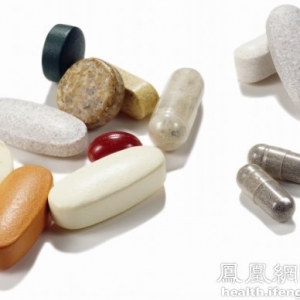不能只补维生素 口腔溃疡的原因及防治